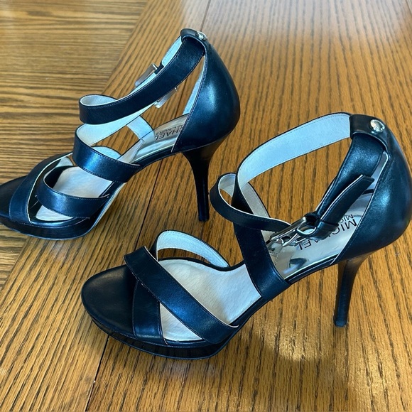 Michael Kors Black Leather Strappy Stiletto Pump Sandals Size 8 - Picture 15 of 16
